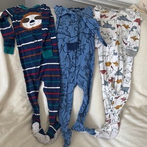 Carter’s Multiple Set Long Sleeve 2T Footed One-Piece Pajamas for Kids